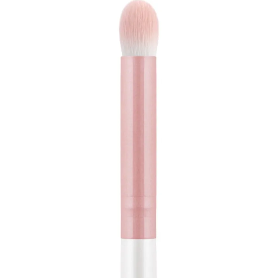 Luvia Cosmetics 330 Pointed Crease Brush - Candy von Outlet