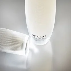 SENSAI Absolute Silk Micro Essence-in-Lotion von Best