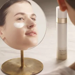 SENSAI Absolute Silk Micro Mousse Treatment von Outlet