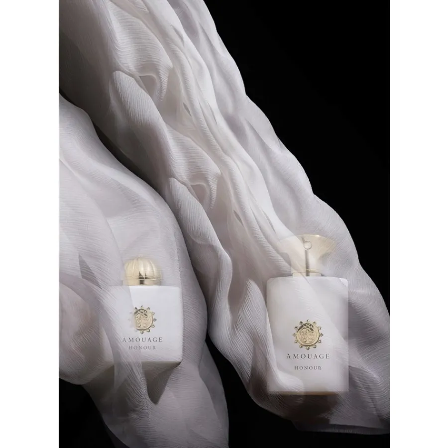 Amouage The Main Collection Honour Woman Eau de Parfum Spray Online