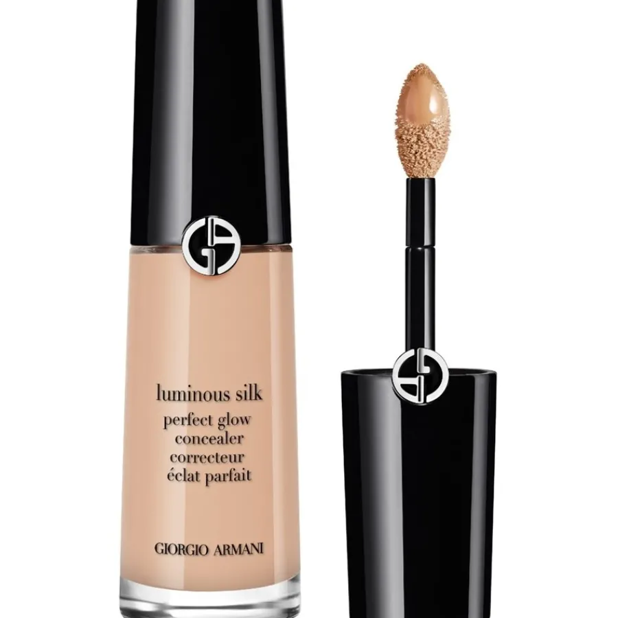 Armani Luminous Silk Multi-Purpose Glow Concealer