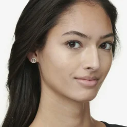 Armani Luminous Silk Multi-Purpose Glow Concealer