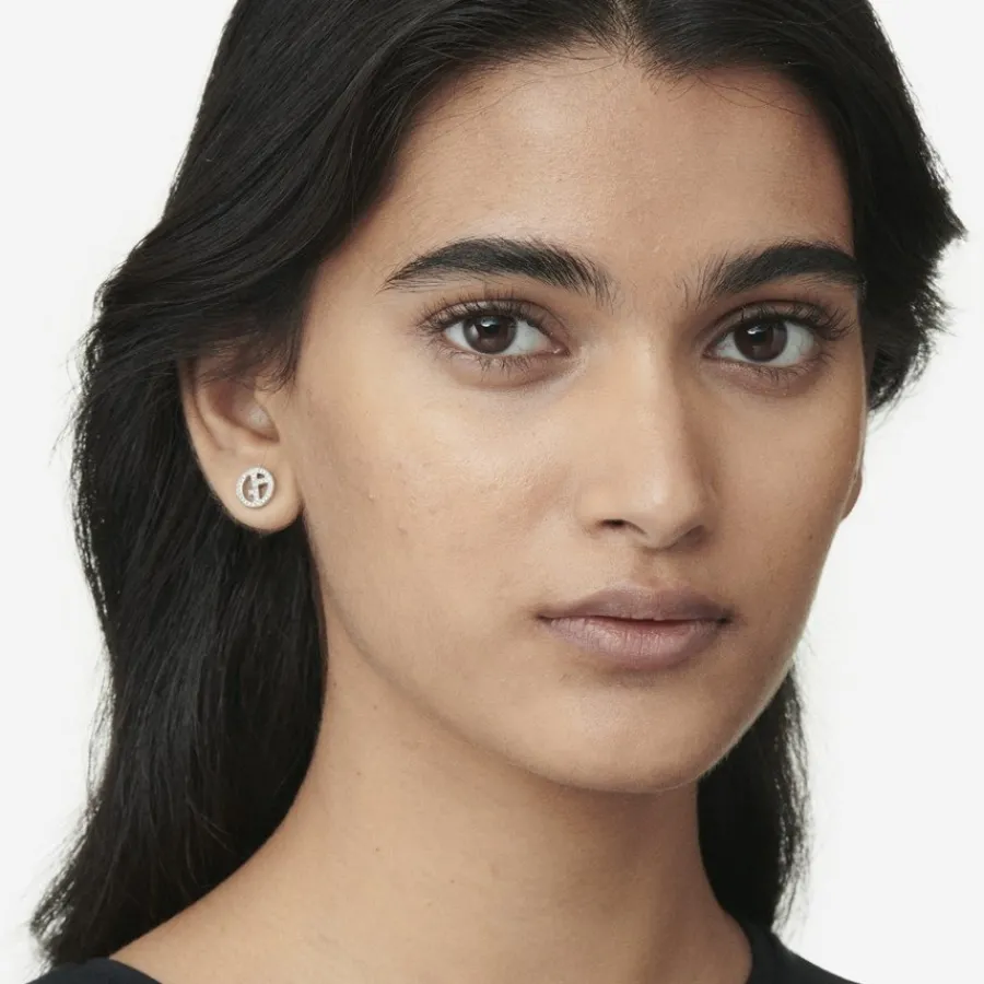 Armani Luminous Silk Multi-Purpose Glow Concealer