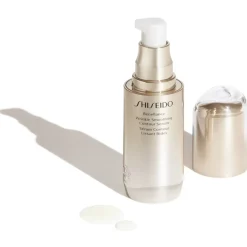 Shiseido Benefiance Wrinkle Smoothing Contour Serum von