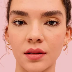 Benefit Plushtint - Feuchtigkeitsspendender Matter Tint Online