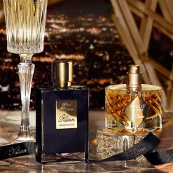 Kilian Paris Black Phantom Gourmand Woodsy Perfume Spray von Discount