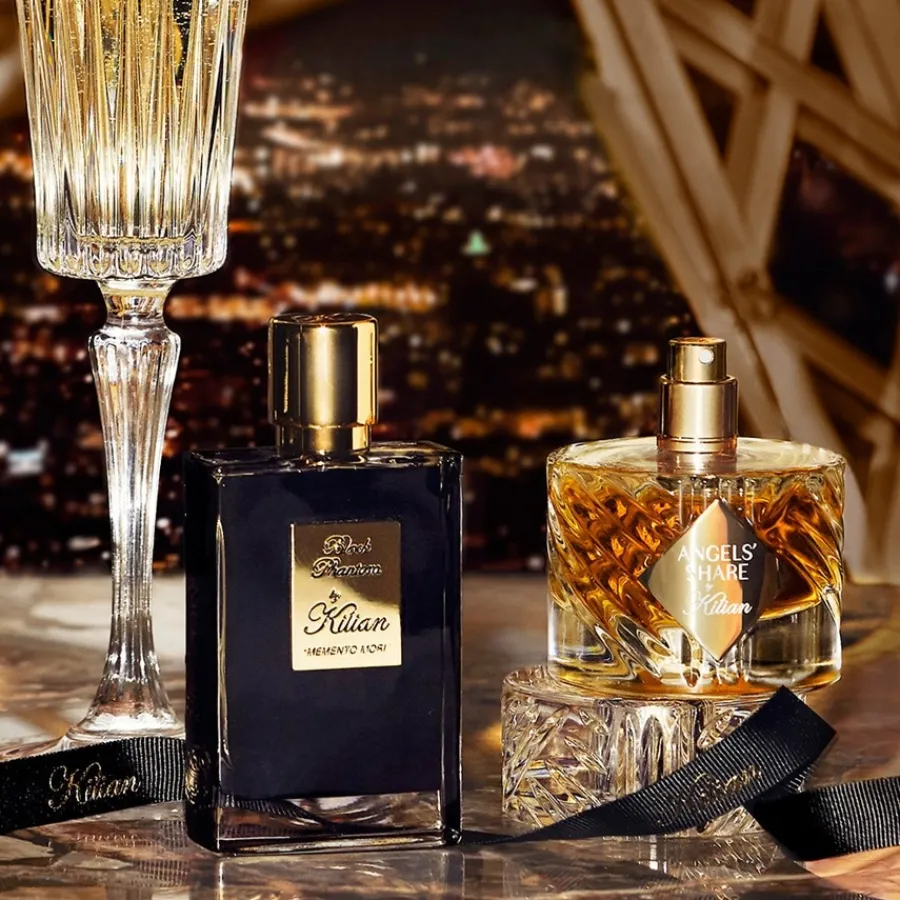 Kilian Paris Black Phantom Gourmand Woodsy Perfume Spray von Discount