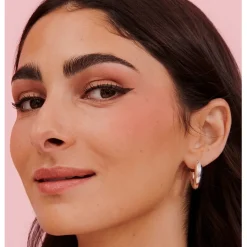 Benefit Blush Sunny Rouge Warmem Korallenrot von