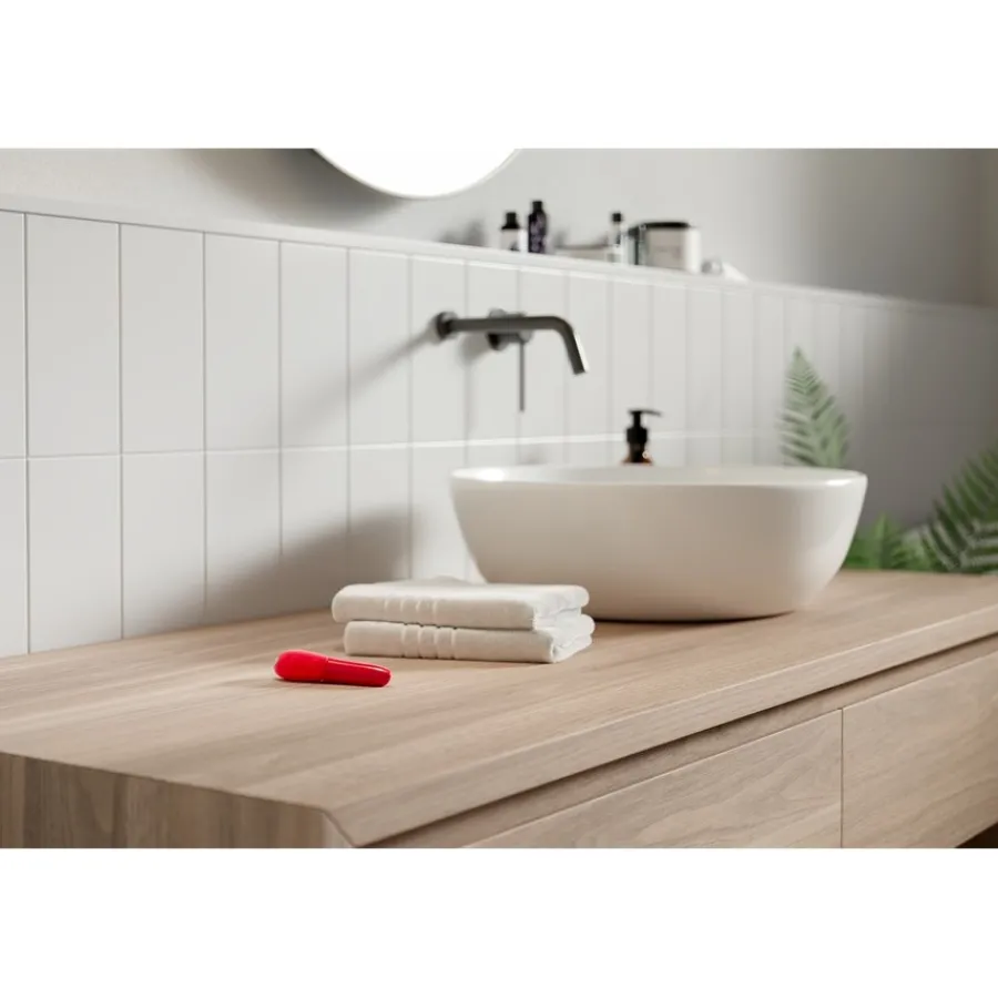 We-Vibe Bullet Vibrator Tango X Kirschrot von