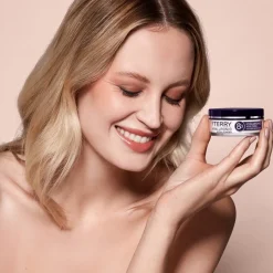 By Terry Hyaluronic Hydra-Powder Clearance