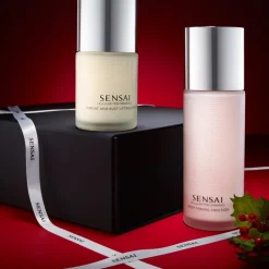 SENSAI Cellular Performance - Body Care Linie Throat and Bust Lifting Effect von