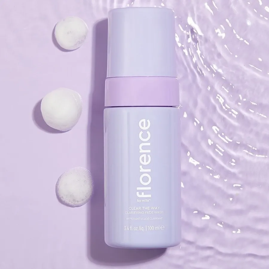 florence by mills Cleanse Clear The Way Clarifying Face Wash von