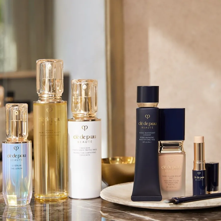 Clu00E9 de Peau Beautu00E9 Clé de Peau Beauté Concealer