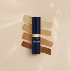 Clu00E9 de Peau Beautu00E9 Clé de Peau Beauté Concealer