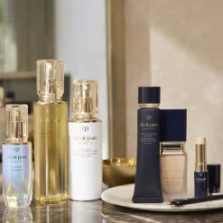 Clu00E9 de Peau Beautu00E9 Clé de Peau Beauté Concealer