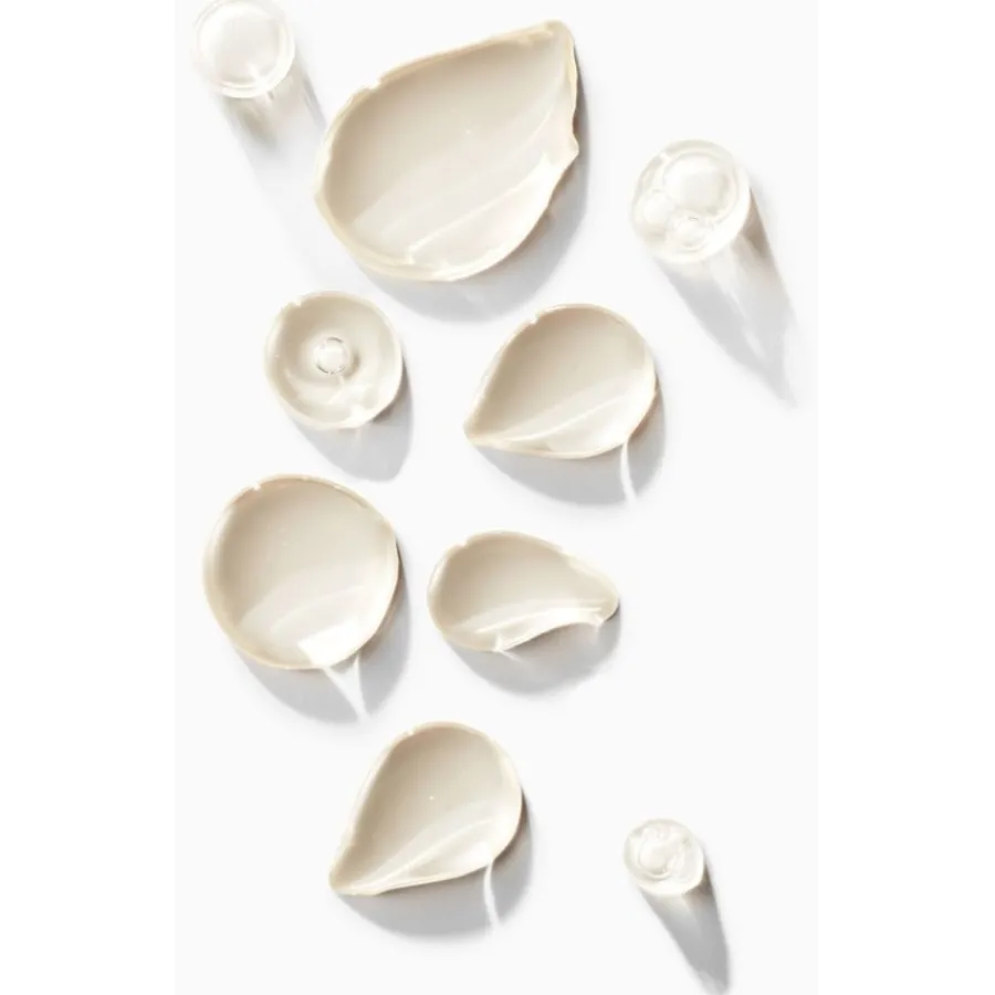 Clu00E9 de Peau Beautu00E9 Clé de Peau Beauté Hydro-Softening Lotion