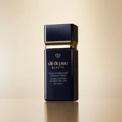 Clu00E9 de Peau Beautu00E9 Clé de Peau Beauté Long Lasting Hydrating Veil