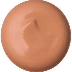 Clu00E9 de Peau Beautu00E9 Clé de Peau Beauté Radiant Cream Foundation