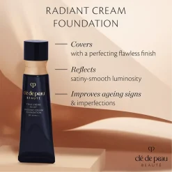 Clu00E9 de Peau Beautu00E9 Clé de Peau Beauté Radiant Cream Foundation