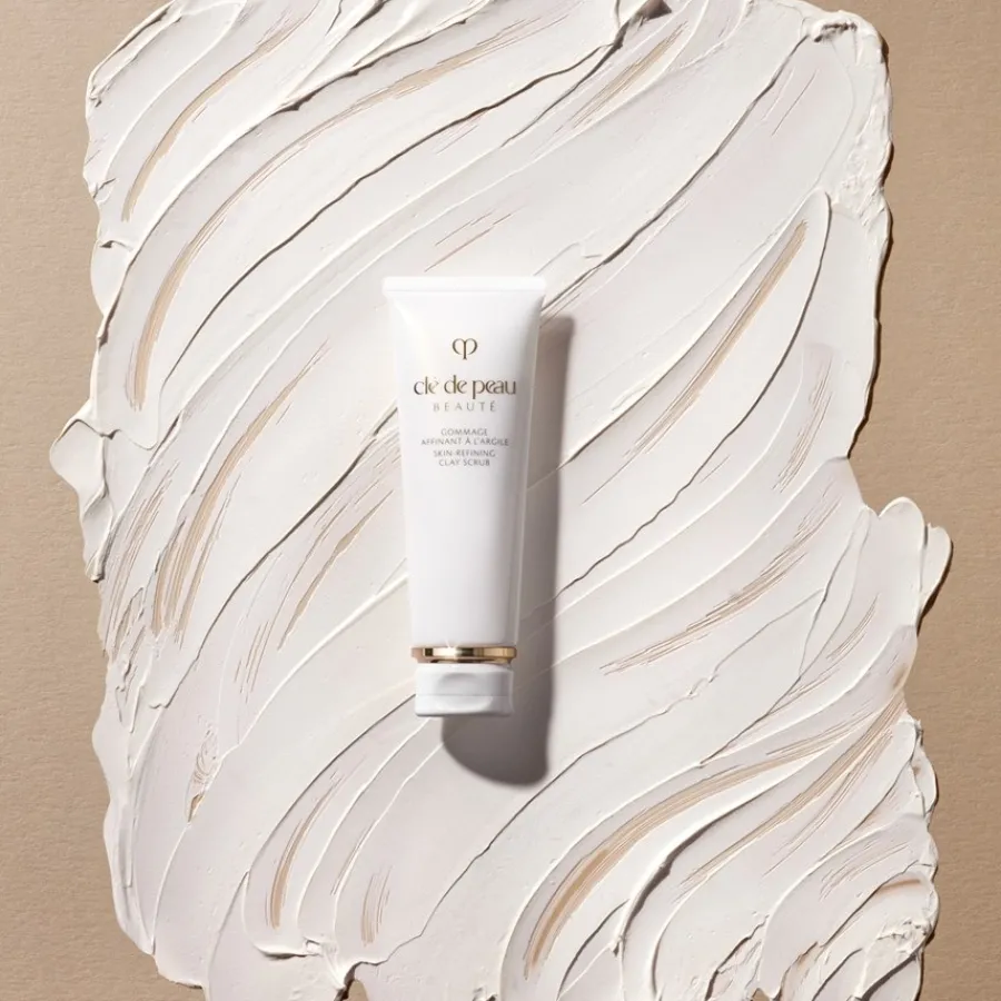 Clu00E9 de Peau Beautu00E9 Clé de Peau Beauté Skin-Refining Clay Scrub