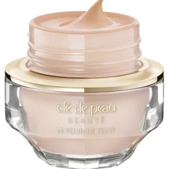 Clu00E9 de Peau Beautu00E9 Clé de Peau Beauté The Foundation
