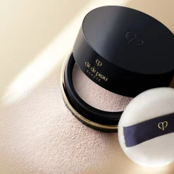 Clu00E9 de Peau Beautu00E9 Clé de Peau Beauté Translucent Loose Powder N Online