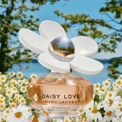 Marc Jacobs Daisy Love Eau de Toilette Spray von