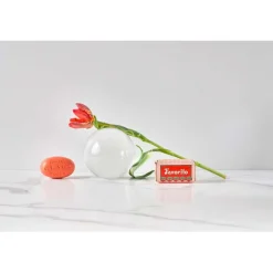 Claus Porto Deco Favorito Red Poppy Soap von Outlet