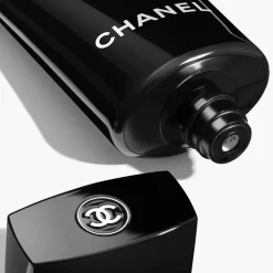 CHANEL DIE KOLLEKTION DER MAKE-UP-ENTFERNER LE MASQUE Exfolierende Maske mit Kamelie von Discount