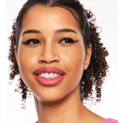 Essence 8H Matte Liquid Lipstick