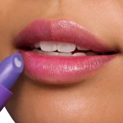 Essence Heart Core Fruity Lip Balm