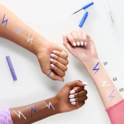 Essence Eyeliner & Kajal COLOUR it! Liquid Eyeliner von