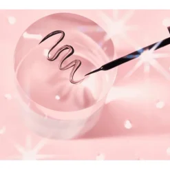 Essence Eyeliner & Kajal Lash Princess Liquid Liner Waterproof von