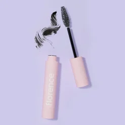 florence by mills Eyes Up a Notch Volumizing Mascara von