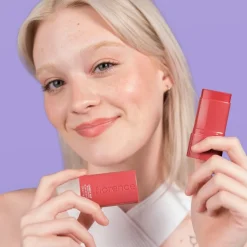 florence by mills Face Cheeky Pop Blush Stick von