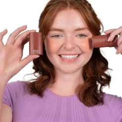 florence by mills Face Cheeky Pop Blush Stick von