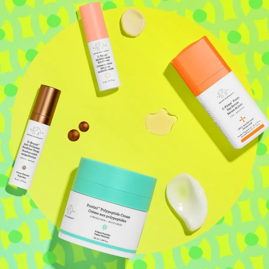 Drunk Elephant Feuchtigkeitspflege Resort to This Set von