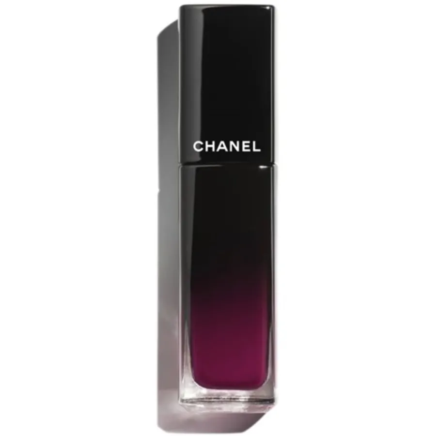 CHANEL FLUID-LIPPENSTIFTE ROUGE ALLURE LAQUE Der glänzende Fluid-Lippenstift mit langem Halt von Hot