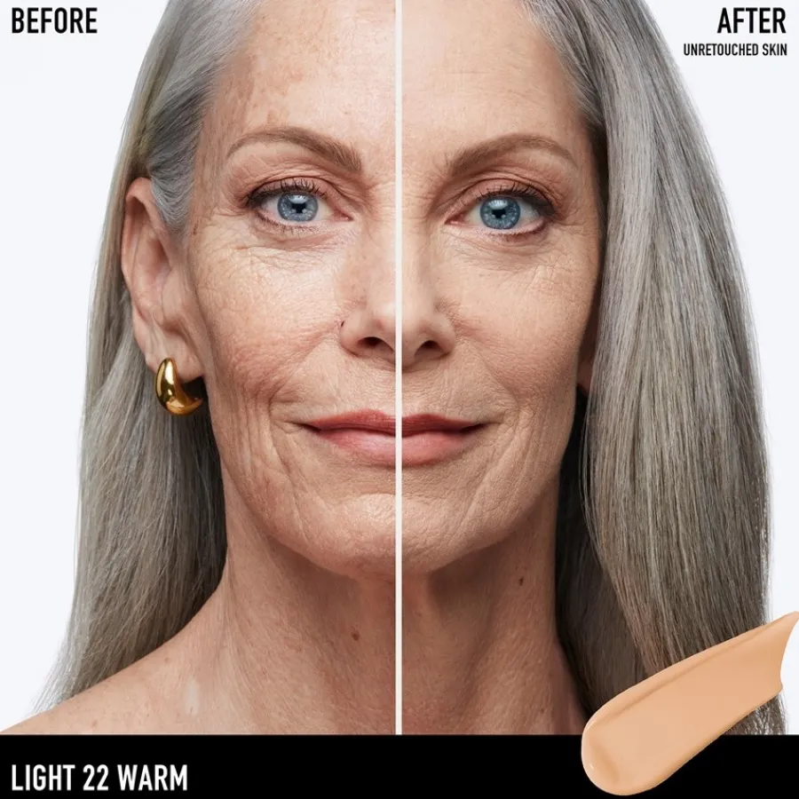 bareMinerals Foundation BAREPRO® 24HR Wear Skin-Perfecting Matte Liquid Foundation Mineral SPF 20 von Discount