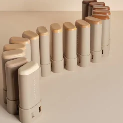 Anastasia Beverly Hills Foundation Beauty Balm Serum Boosted Skin Tint von New