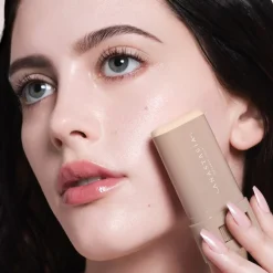 Anastasia Beverly Hills Foundation Beauty Balm Serum Boosted Skin Tint von New