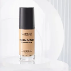 Catrice Foundation Invisible Cover Foundation von