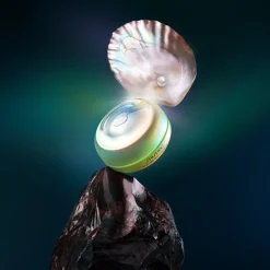 Shiseido Future Solution LX Legendary Enmei Ultimate Brillance Eye Cream von