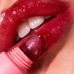 Ultra Violette Gesicht Sheen Screen™ Hydrating Lip Balm SPF 50 von Last Bite Discount