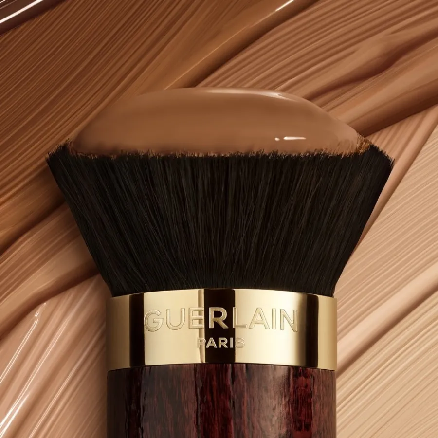 GUERLAIN Parure Gold Glow Fluid Foundation