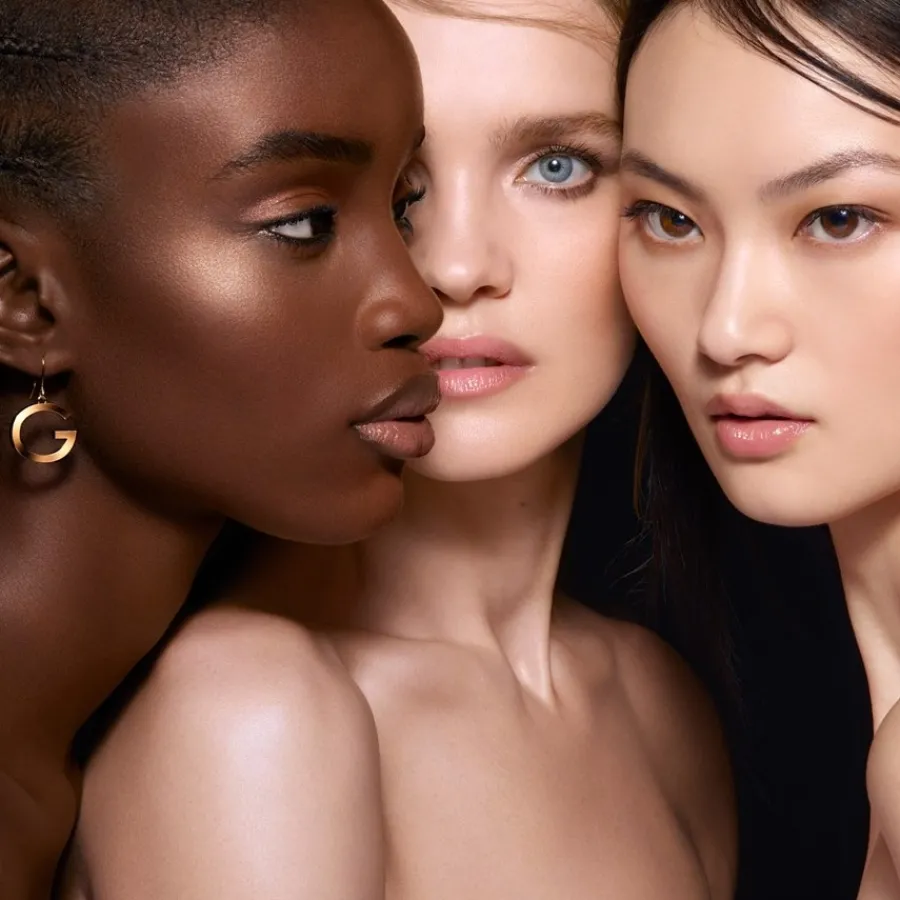 GUERLAIN Parure Gold Skin Control Compact Discount