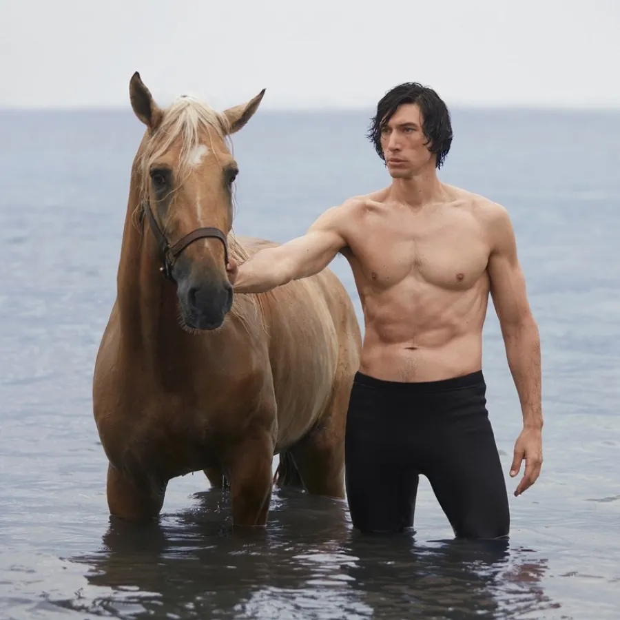 Burberry Hero Eau de Parfum Spray von Discount