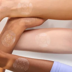 Essence Highlighter Baby Got Diamond Highlighter Stick von