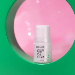 Essence Highlighter Baby Got Diamond Highlighter Stick von