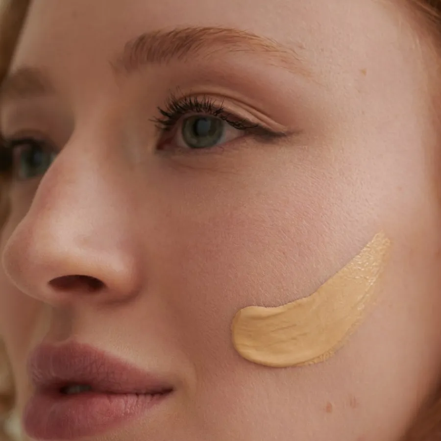 DADO SENS HYPERSENSITIVE HYALURON MAKE-UP - bei hypersensibler Haut von